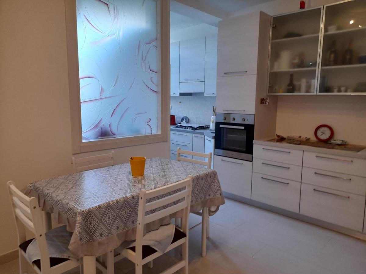 דירות קליארי Anna'S House Su Planu מראה חיצוני תמונה